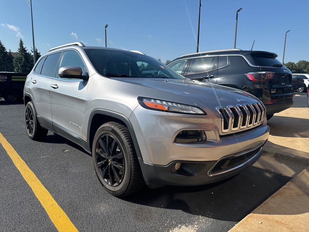 2015 Jeep Cherokee Limited photo 2