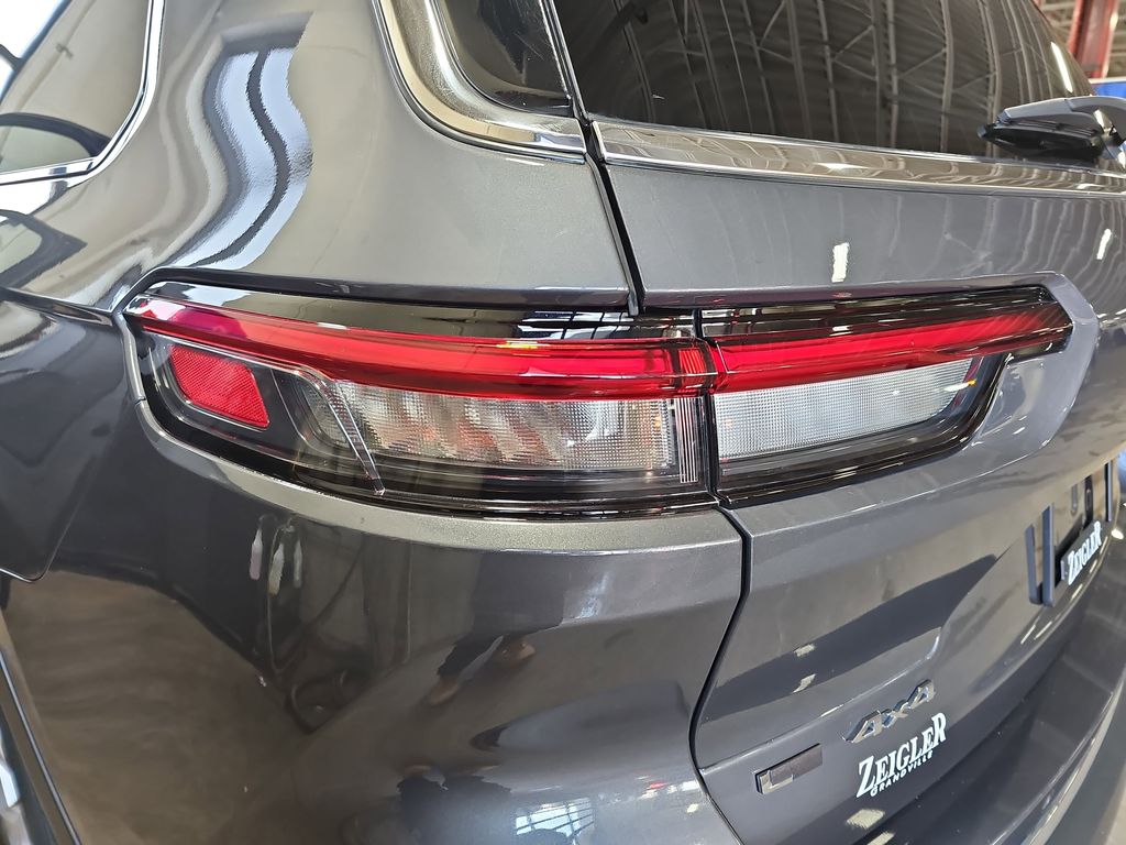 2022 JEEP GRAND CHEROKEE L - Image 36