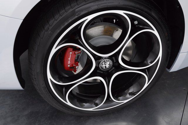 2024 ALFA ROMEO GIULIA (952) - Image 9