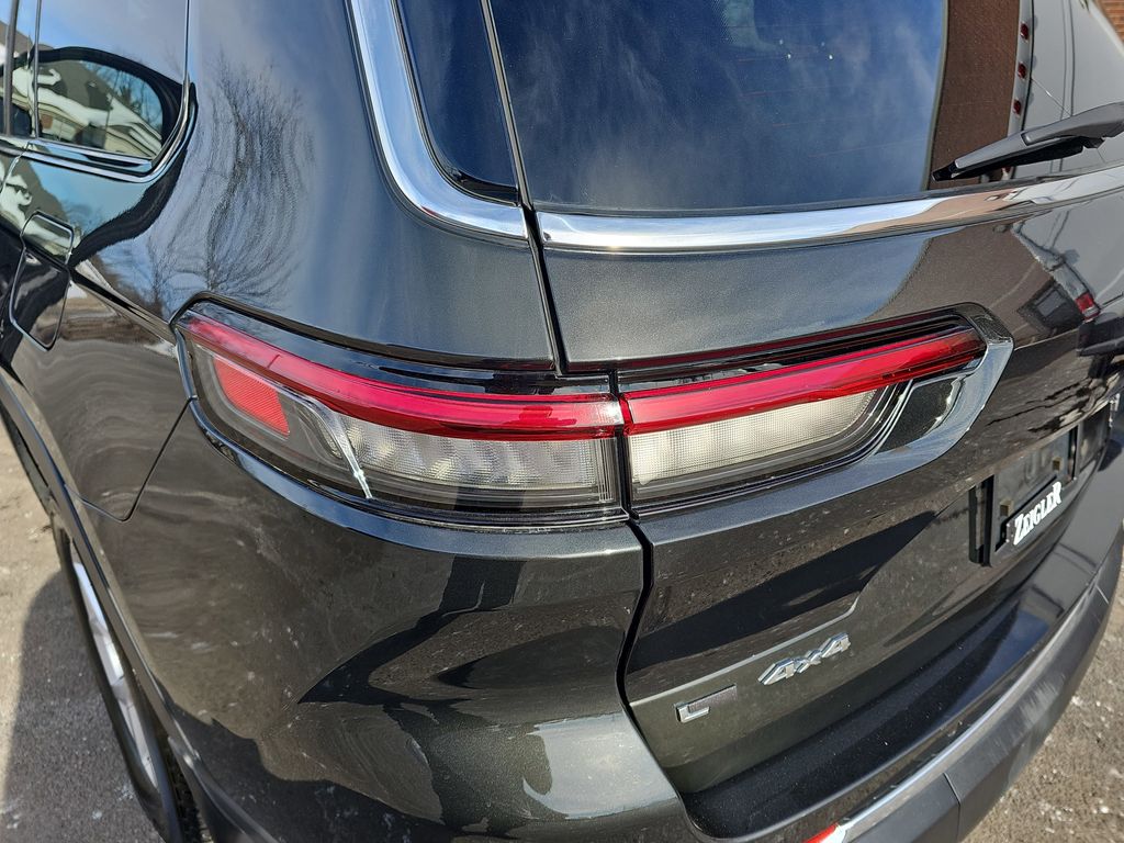 2022 JEEP GRAND CHEROKEE L - Image 36