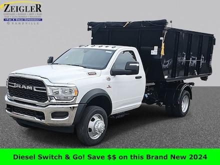 2024 Ram 5500 Chassis Cab TRADESMAN  REGULAR  4X4 84' CA Pickup