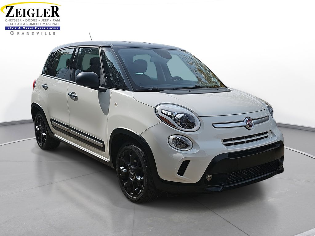 2015 Fiat 500L Trekking photo 3