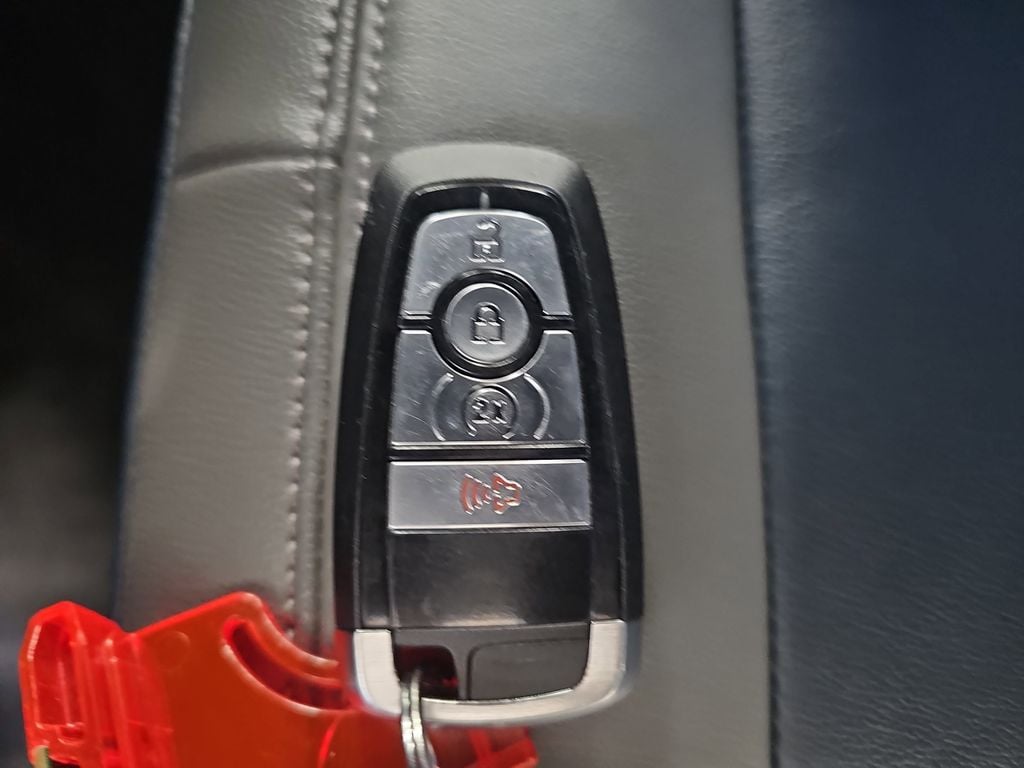 2021 FORD BRONCO - Image 32