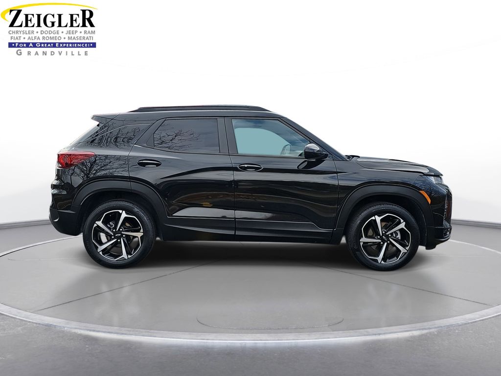 2021 Chevrolet Trailblazer RS photo 4