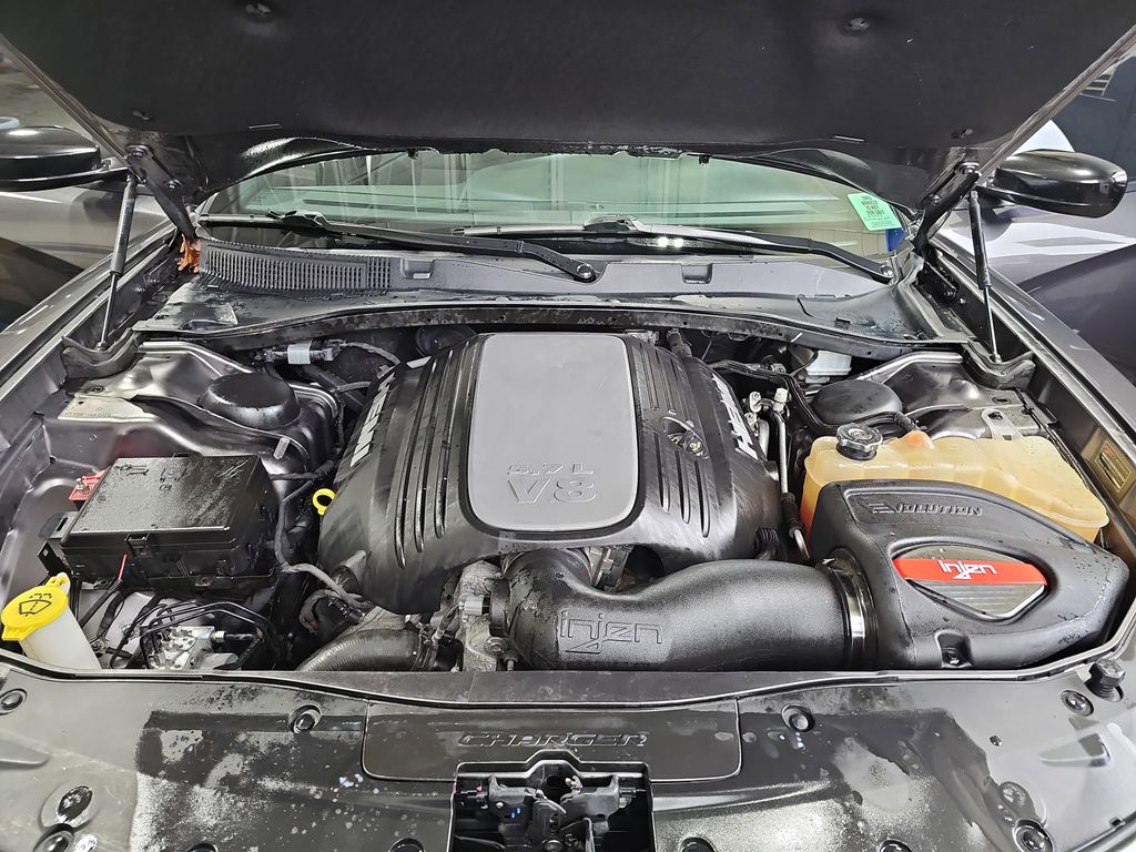 2017 DODGE CHARGER - Image 27