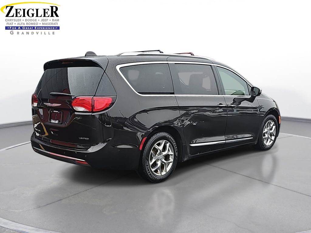 2018 CHRYSLER PACIFICA - Image 5