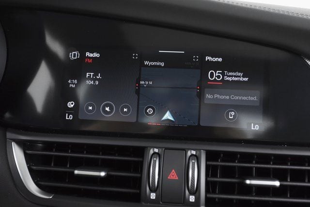 2024 ALFA ROMEO GIULIA (952) - Image 34