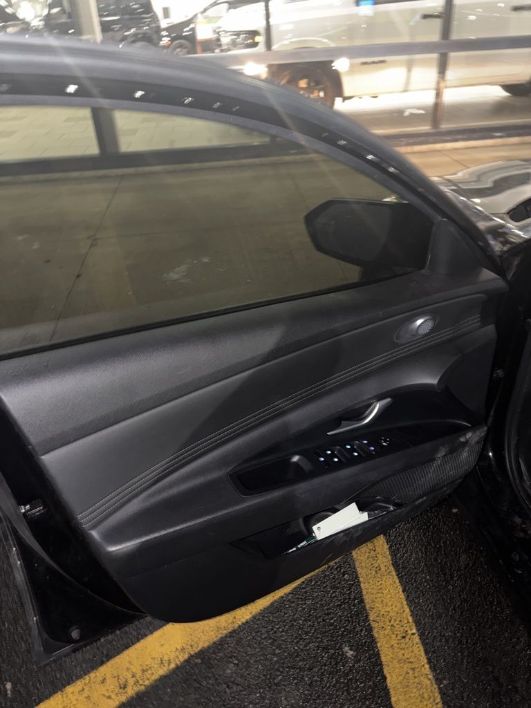 2022 HYUNDAI ELANTRA - Image 7