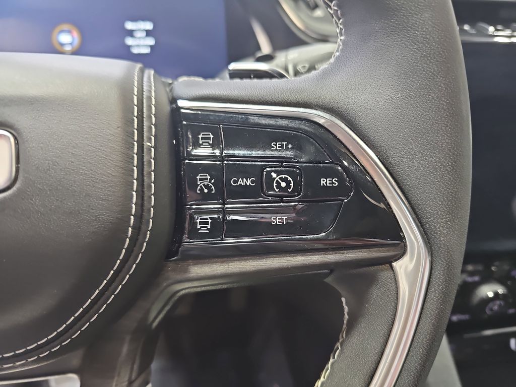 2024 JEEP GRAND CHEROKEE L - Image 20