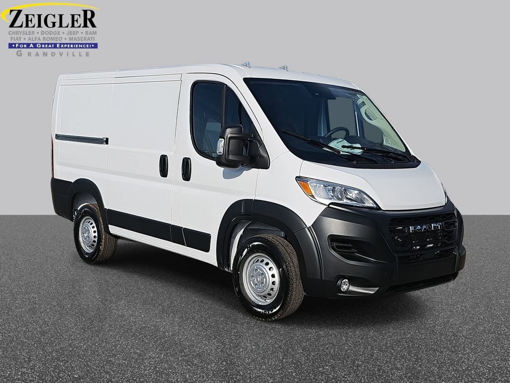 New 2026 Ram ProMaster PROMASTER 1500 TRADESMAN CARGO VAN LOW ROOF 118' W Cargo Van