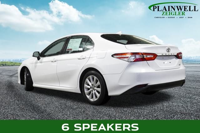 2019 Toyota Camry L photo 2