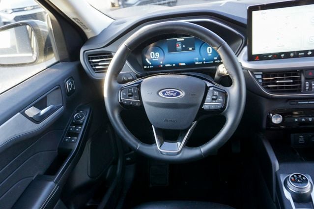 2025 FORD ESCAPE - Image 11