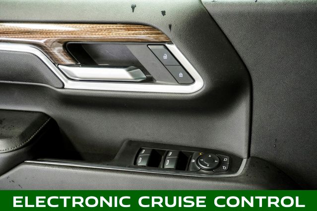 2025 CHEVROLET SILVERADO - Image 24