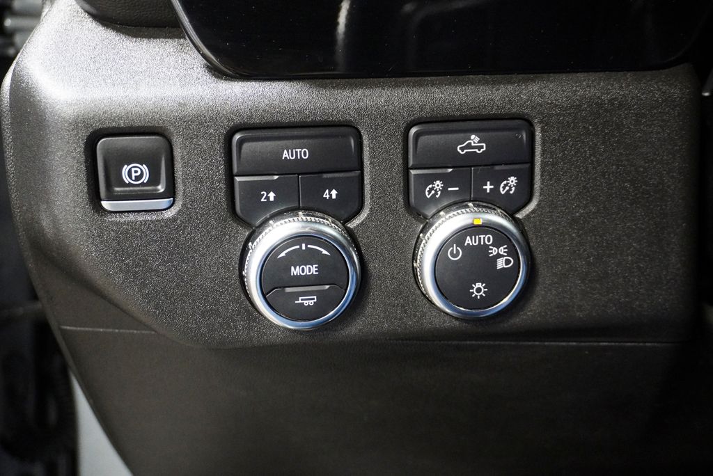 2024 GMC SIERRA - Image 23