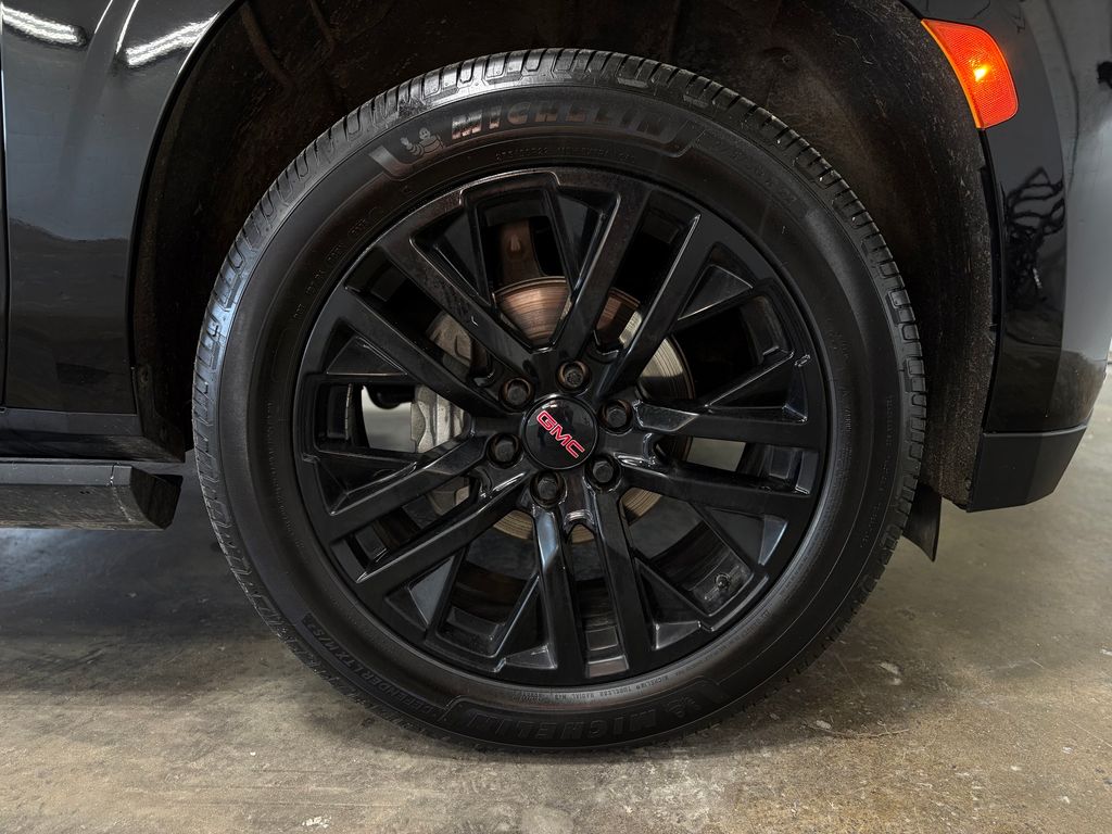 2023 GMC YUKON - Image 39