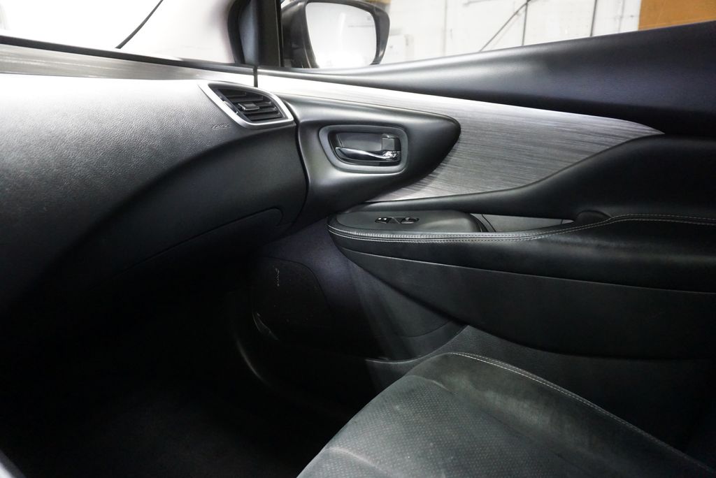 2017 NISSAN MURANO - Image 29