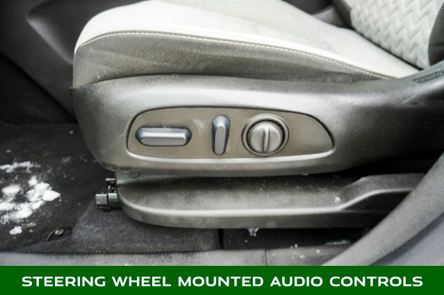 2023 CHEVROLET EQUINOX - Image 13