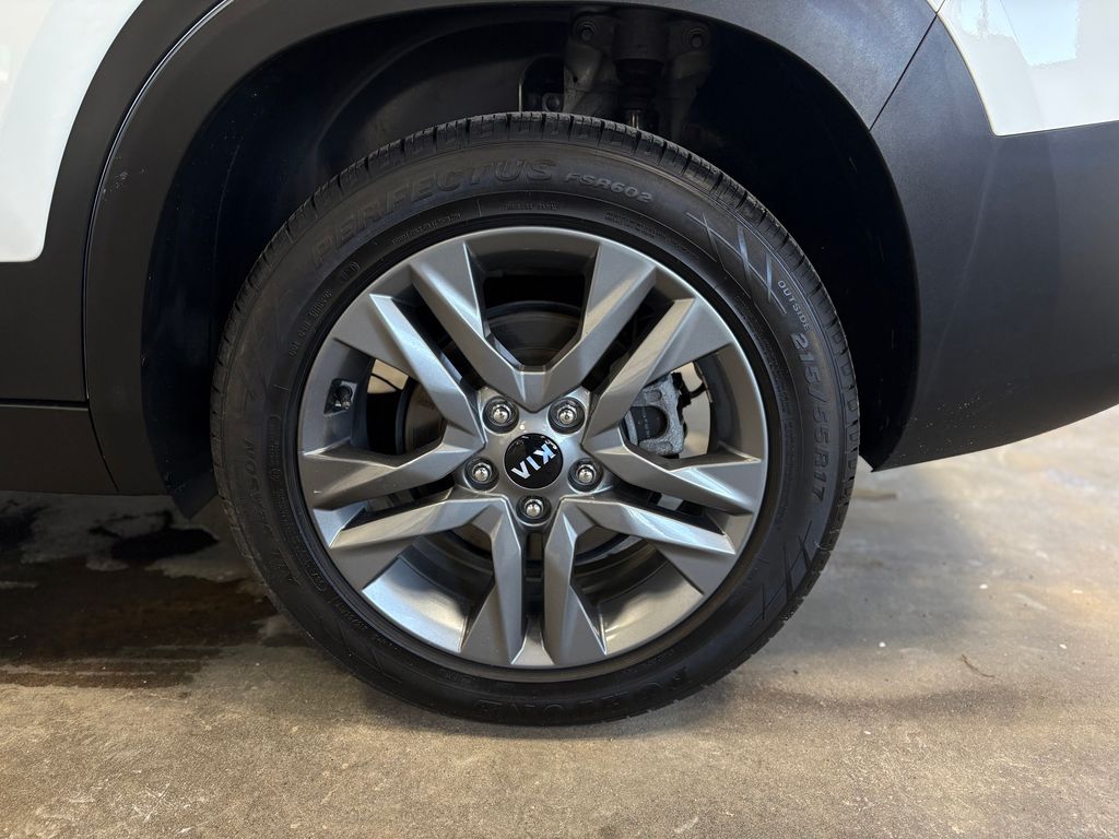 2021 KIA SELTOS - Image 34