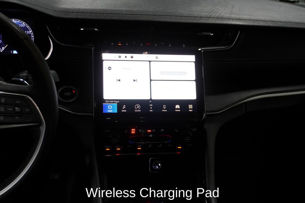 2023 JEEP GRAND CHEROKEE - Image 13