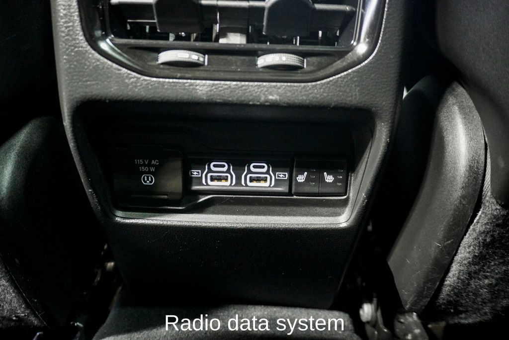 2024 JEEP GRAND CHEROKEE - Image 10