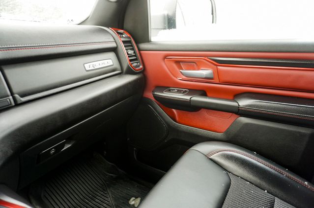 2023 RAM 1500 - Image 25