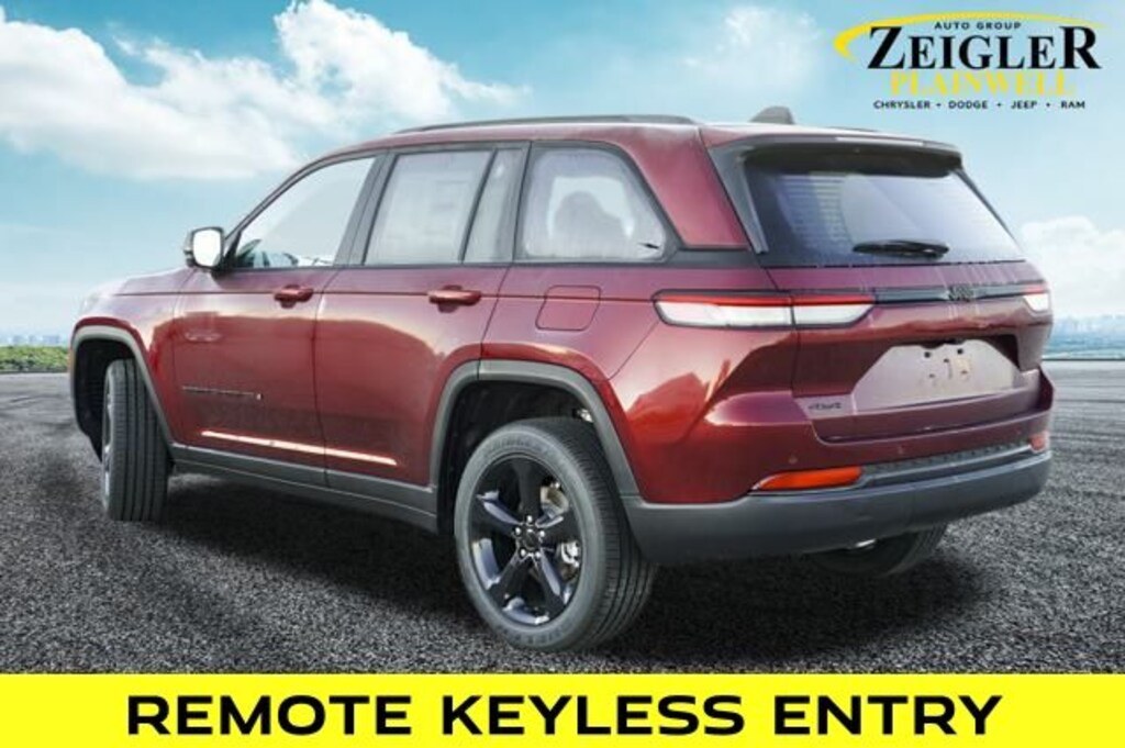 New 2025 Jeep Grand Cherokee Laredo SUV