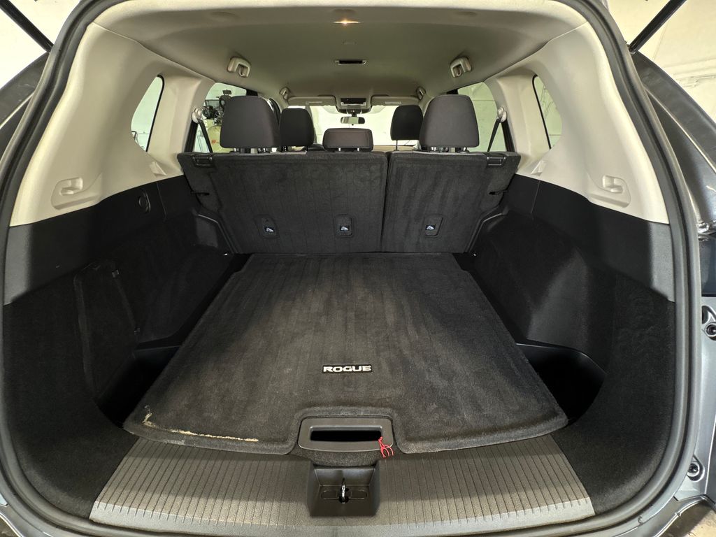 2022 NISSAN ROGUE - Image 31