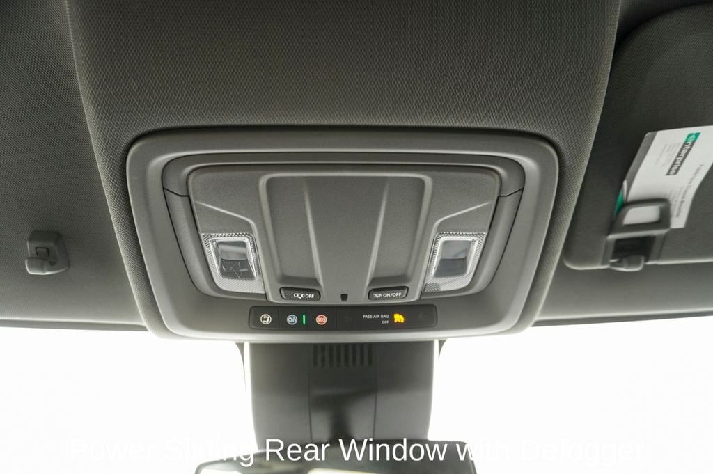 2025 CHEVROLET SILVERADO HD - Image 24