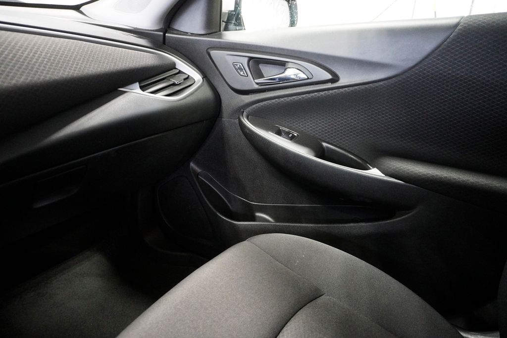 2024 CHEVROLET MALIBU - Image 29