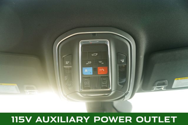 2023 JEEP GRAND CHEROKEE - Image 28