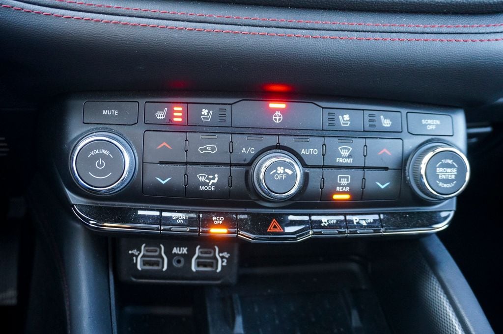 2025 DODGE DURANGO - Image 22