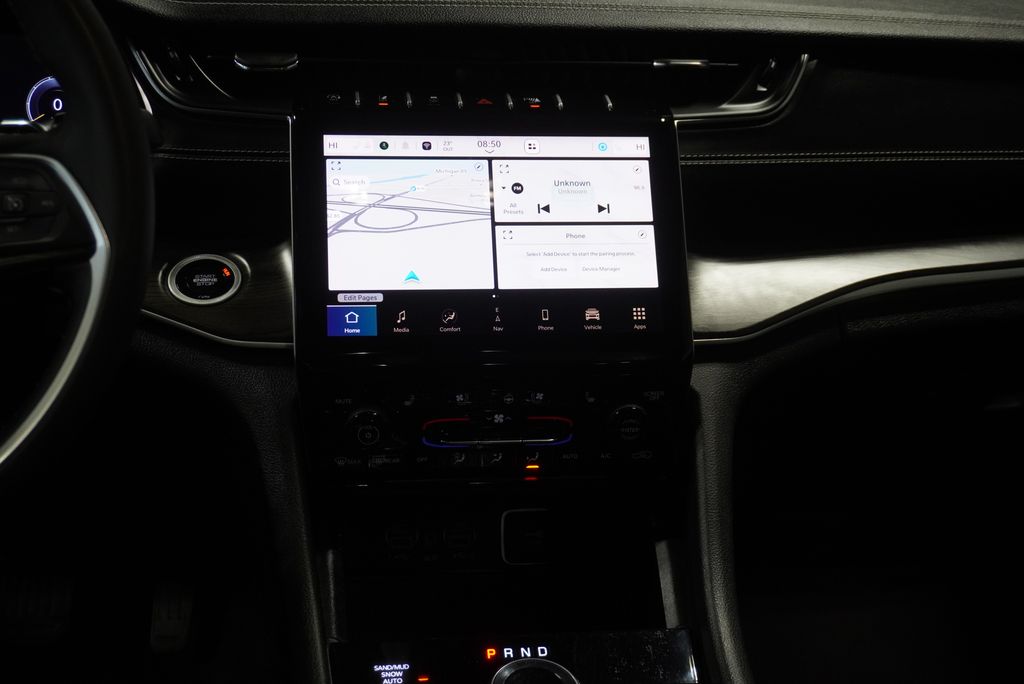 2024 JEEP GRAND CHEROKEE - Image 13