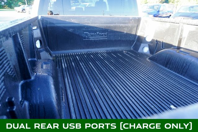 2025 CHEVROLET SILVERADO - Image 5