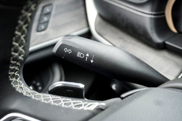 2023 JEEP GRAND CHEROKEE - Image 26