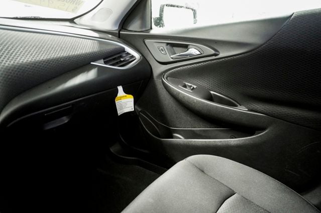 2024 CHEVROLET MALIBU - Image 27