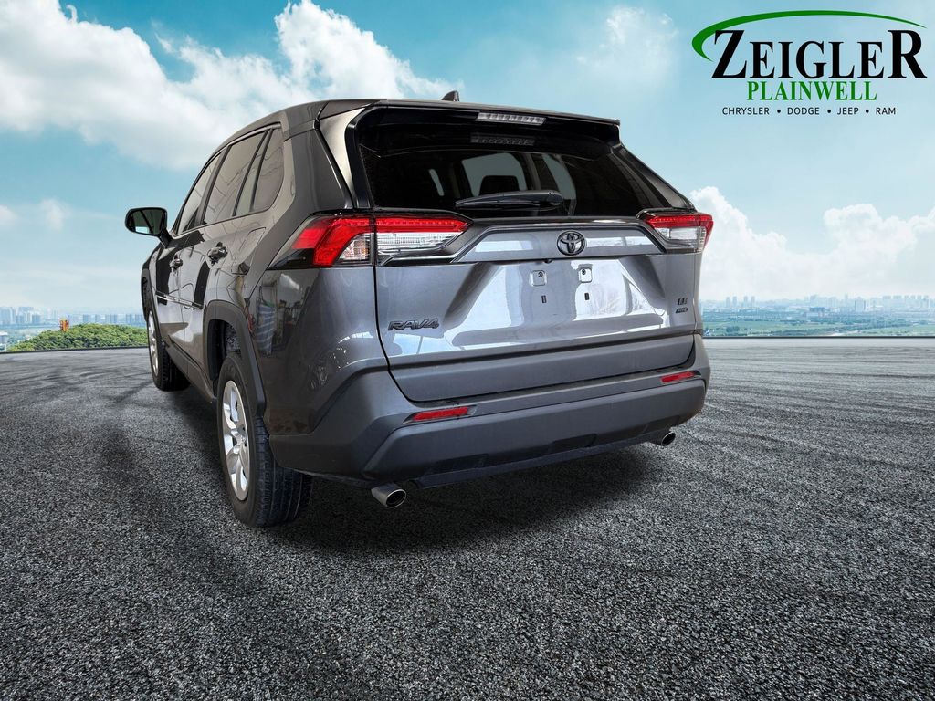 2023 TOYOTA RAV4 - Image 7