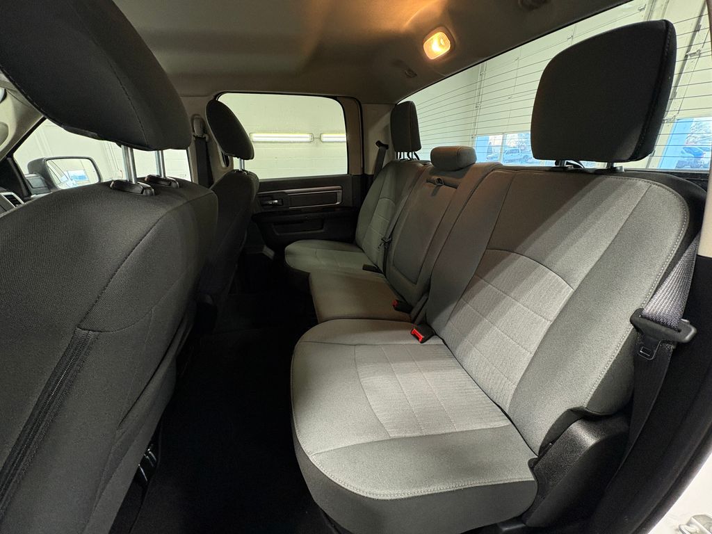 2022 RAM 1500 - Image 27