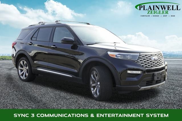 2020 Ford Explorer Platinum photo 4