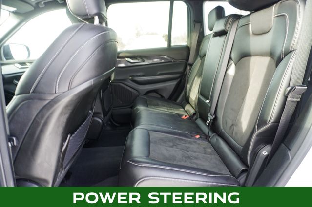 2023 JEEP GRAND CHEROKEE - Image 8