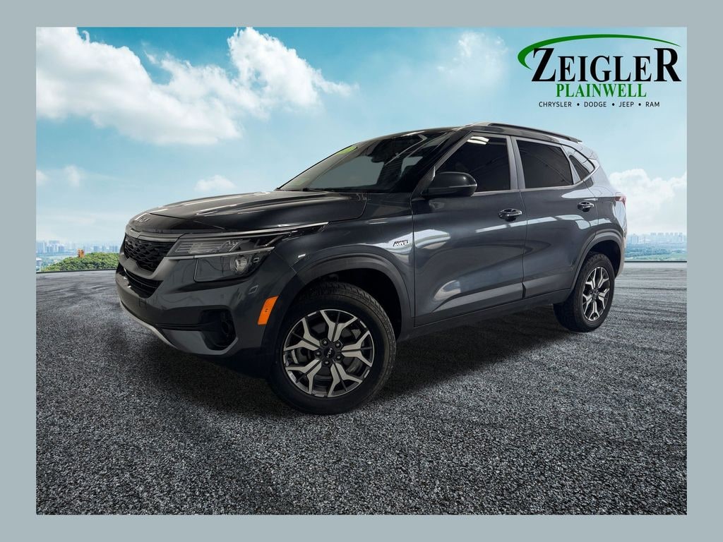 Used 2022 Kia Seltos EX SUV
