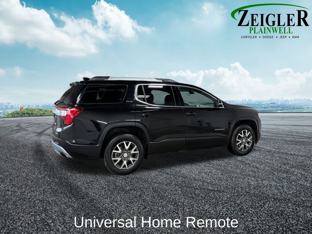 2023 GMC ACADIA - Image 10