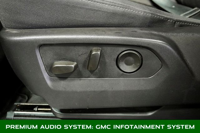 2025 CHEVROLET SILVERADO - Image 12