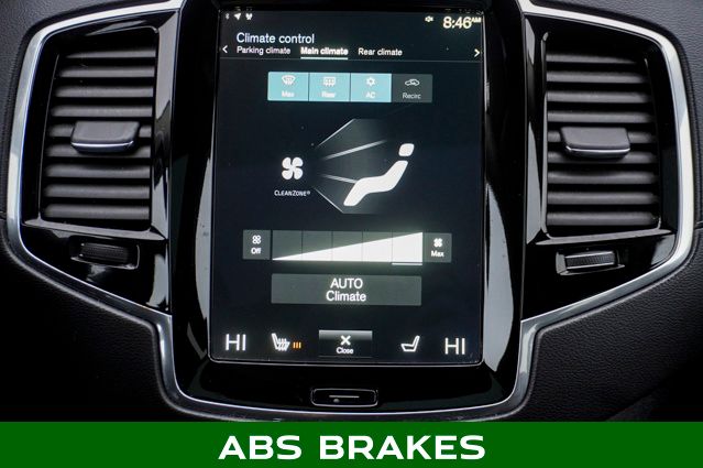 2022 VOLVO XC90 - Image 21