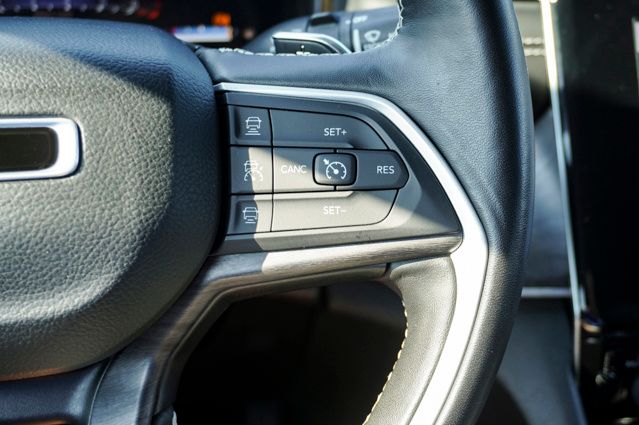 2022 JEEP GRAND CHEROKEE L - Image 26