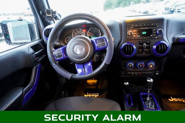 2017 JEEP WRANGLER - Image 8