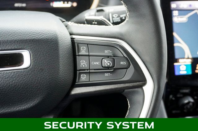 2023 JEEP GRAND CHEROKEE - Image 25