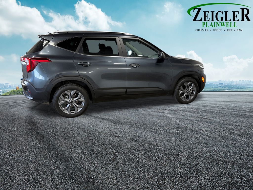 2024 KIA SELTOS - Image 10