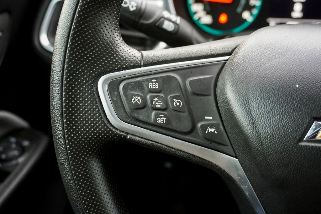 2023 CHEVROLET EQUINOX - Image 18