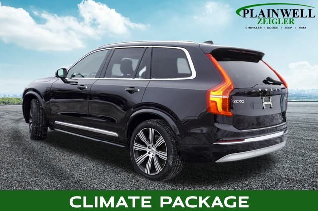 2022 VOLVO XC90 - Image 2