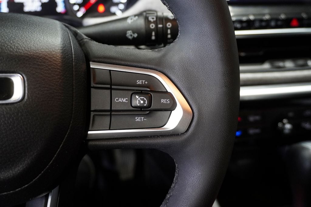 2023 JEEP COMPASS - Image 22